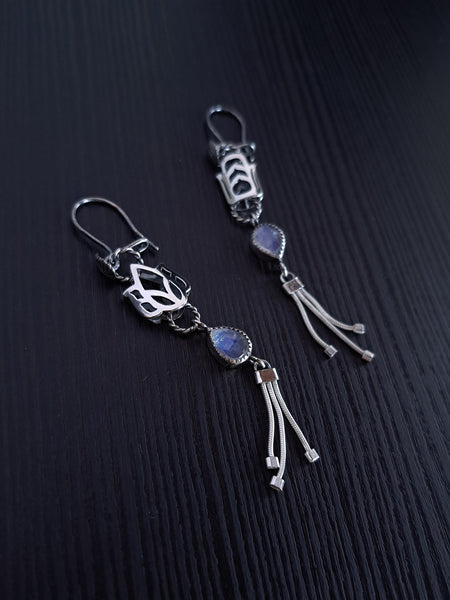 Alice Earrings with Rainbow Moonstone