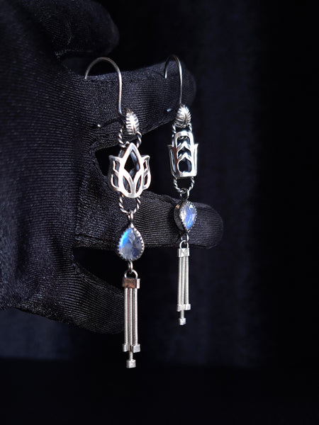 Alice Earrings with Rainbow Moonstone