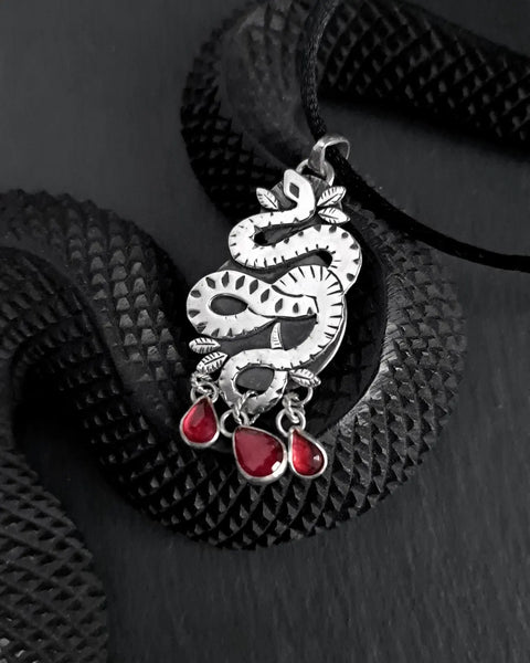 Remedium Pendant with Garnets