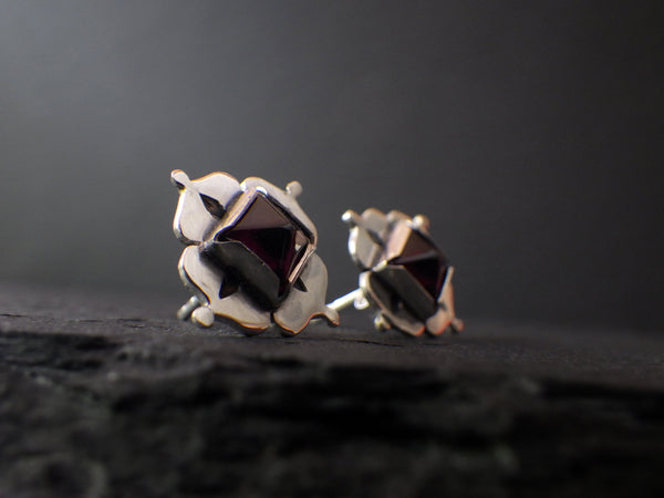 Zahra Stud Earrings with Garnet