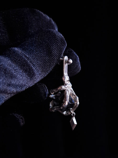 Obj#14 - Granum Mono Earring with Raw Garnet Crystal