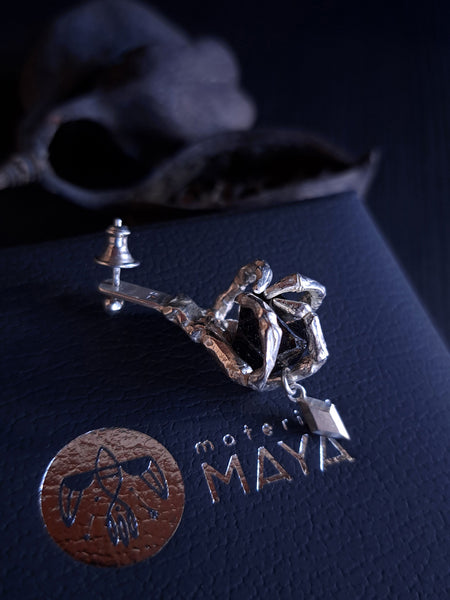 Obj#14 - Granum Mono Earring with Raw Garnet Crystal