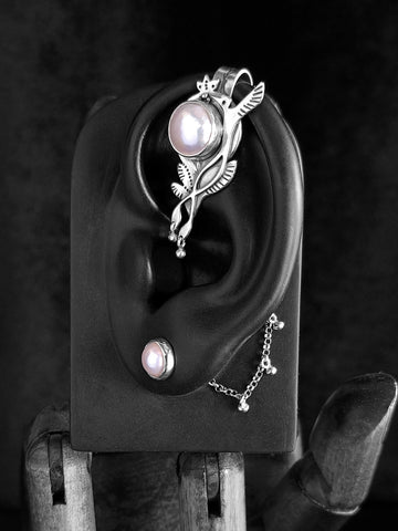 Colibri Ear Cuff with Freshwater Pearls