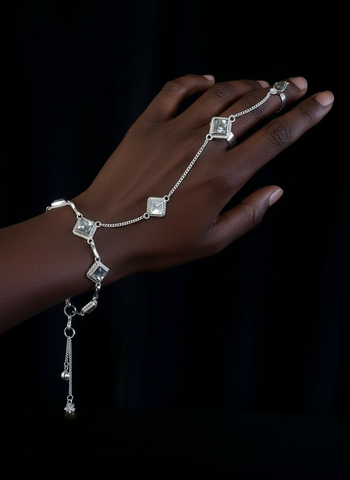 Ishtar Bracelet with Labradorites, Moonstone and Tiger Eye